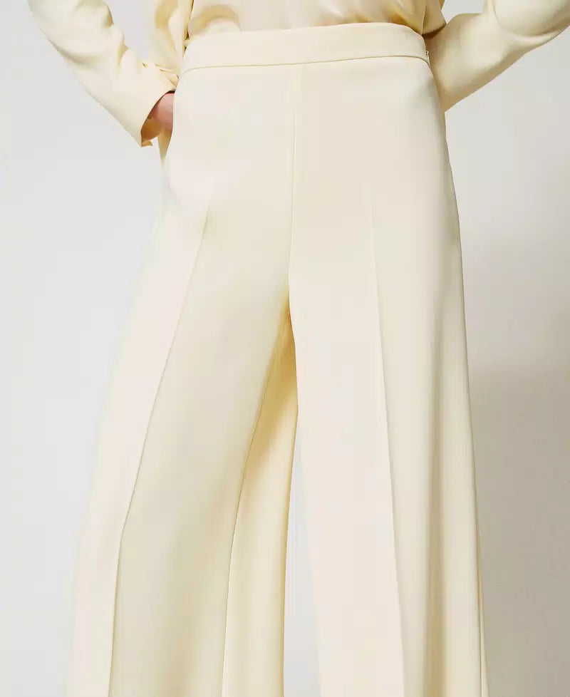 Pants Vanilla.