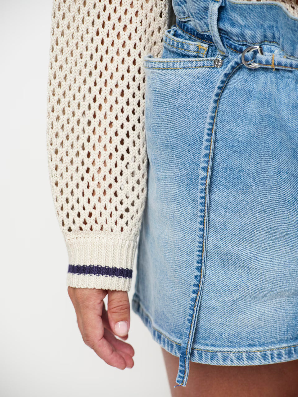 Dante Volcy Cropped V-neck sweat