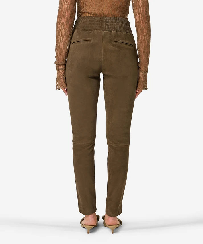 Ibana Colette Suede
