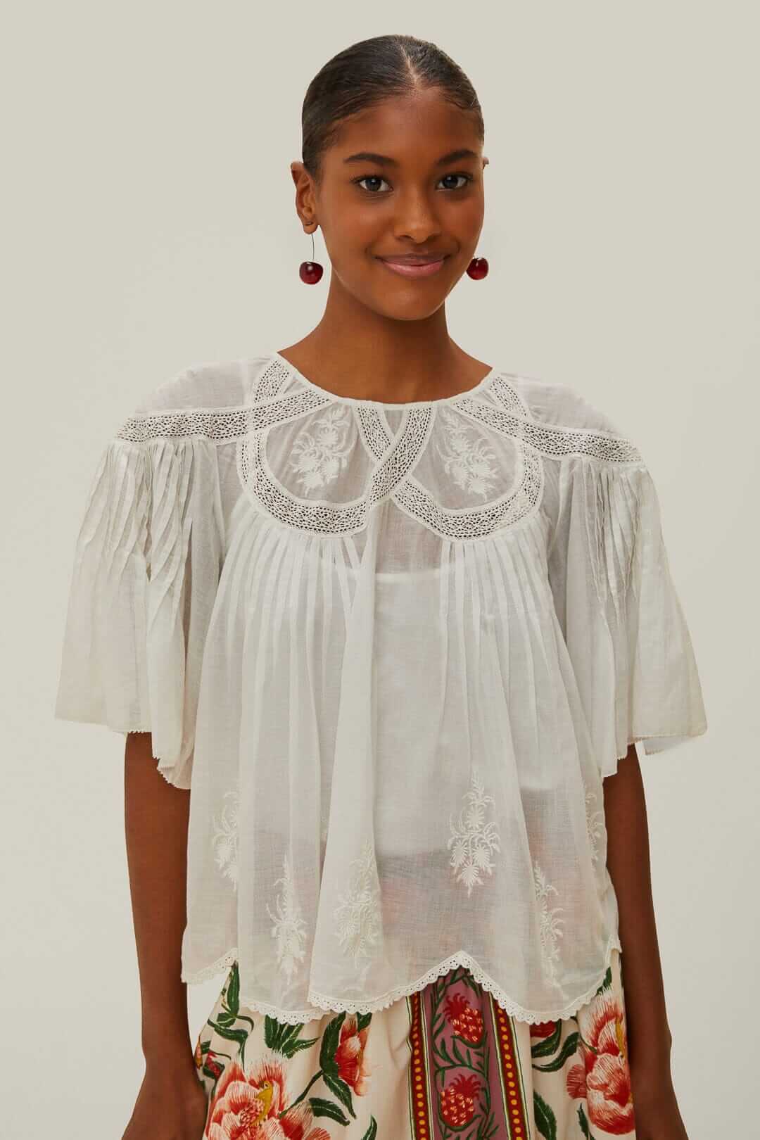Blouse Embroided