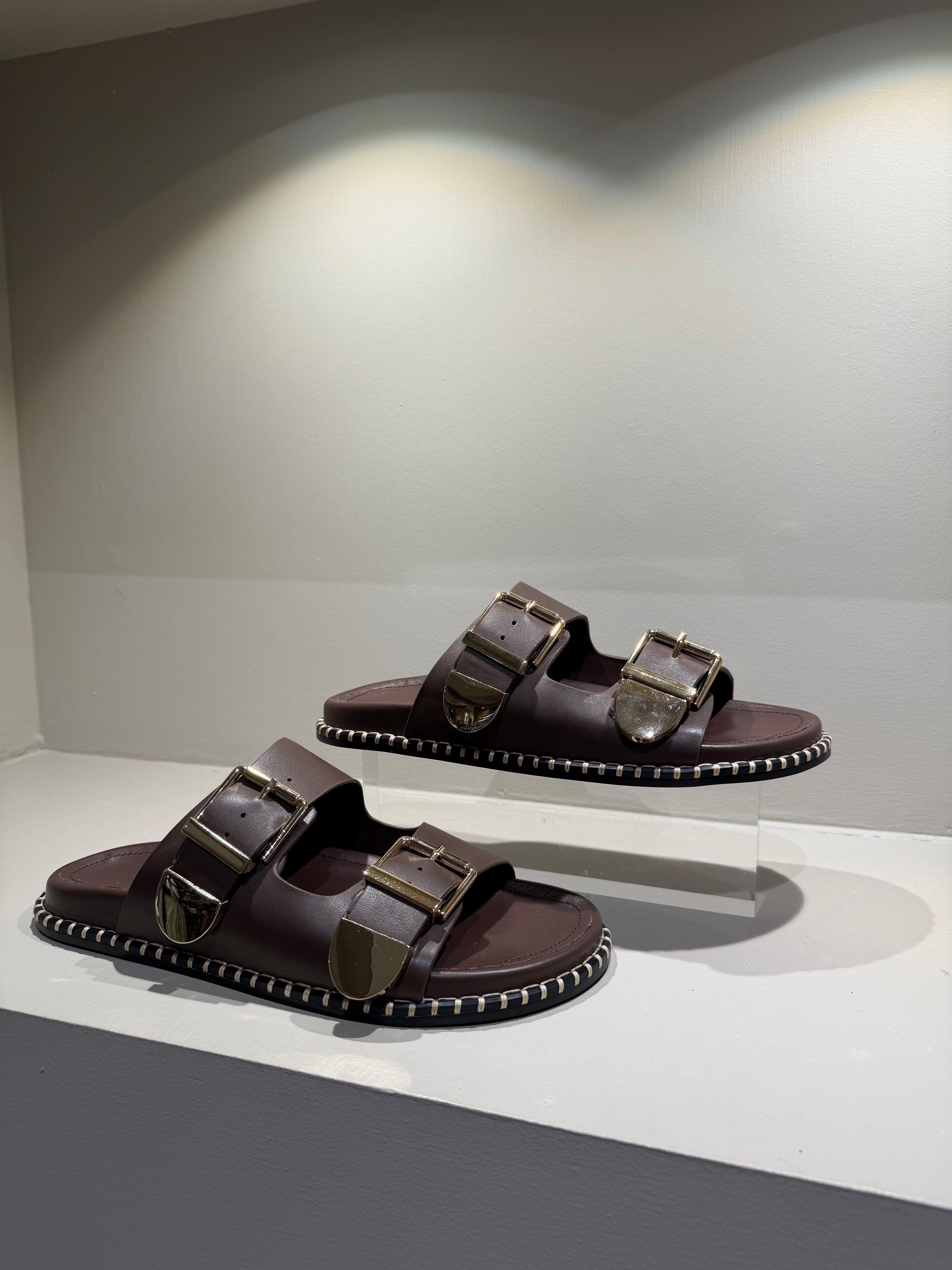 Toral Sandal Hidra Nappa