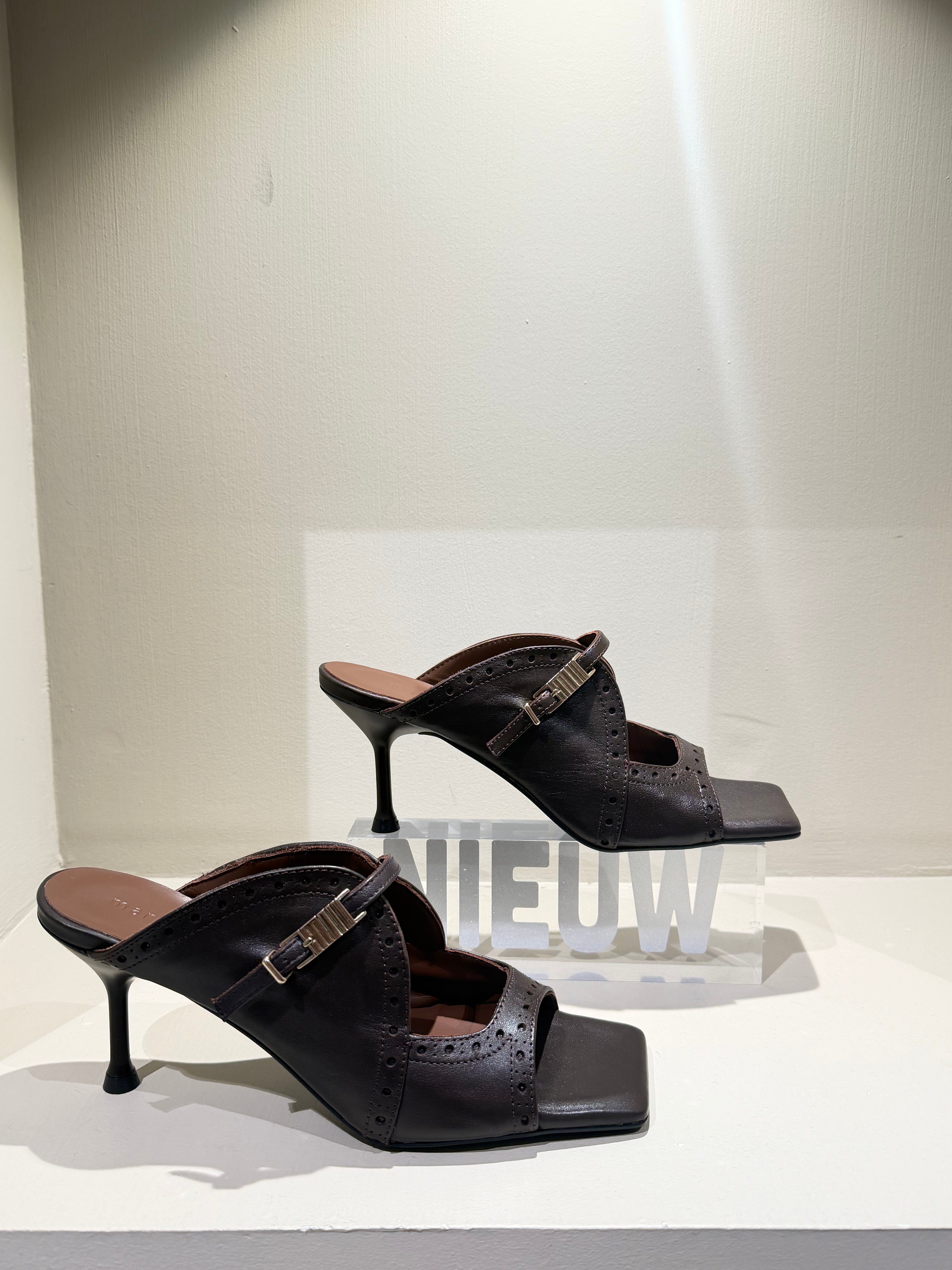 March23 Raven Sandal high heel