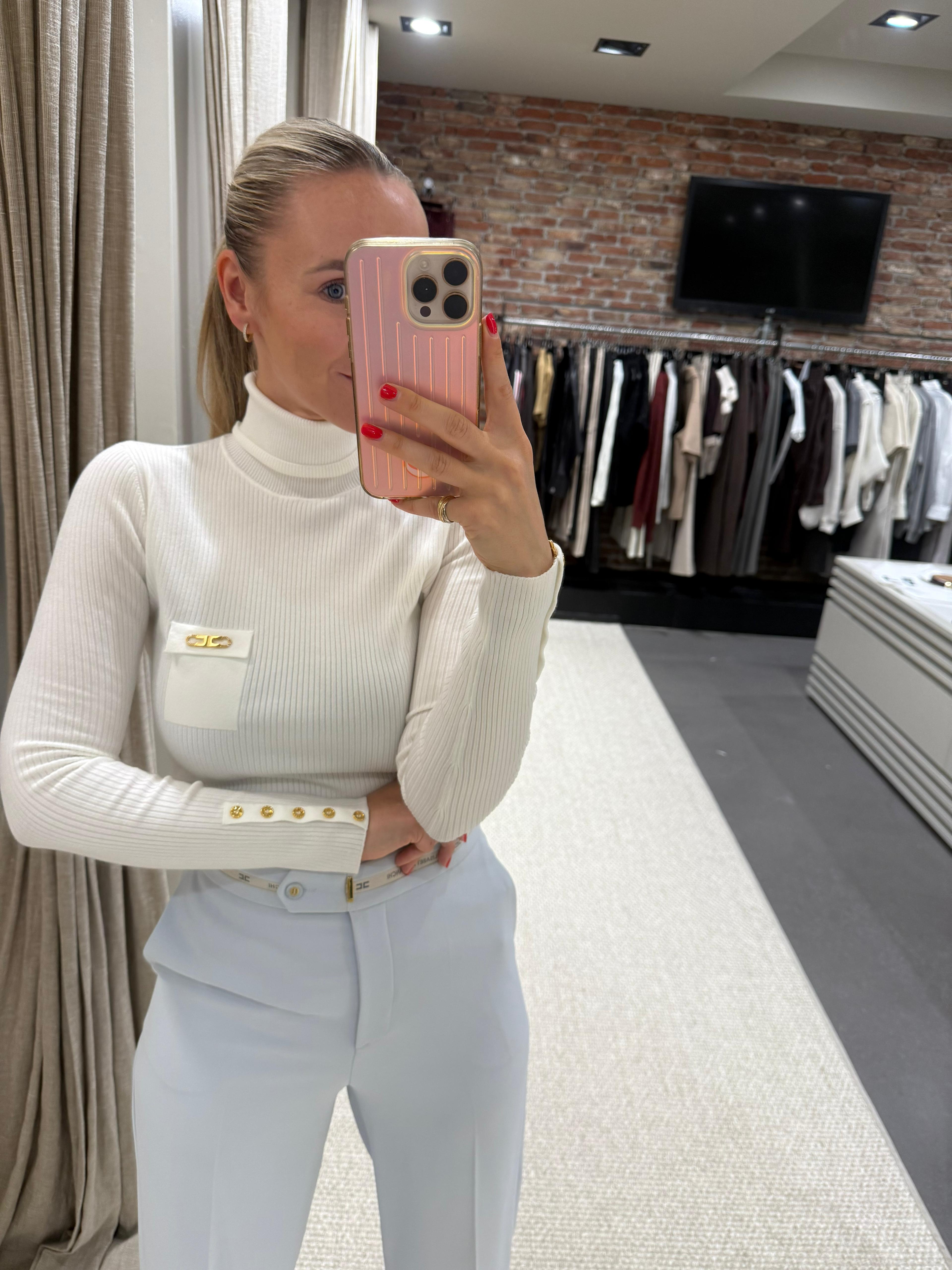 Knitted Sweater - MK11B