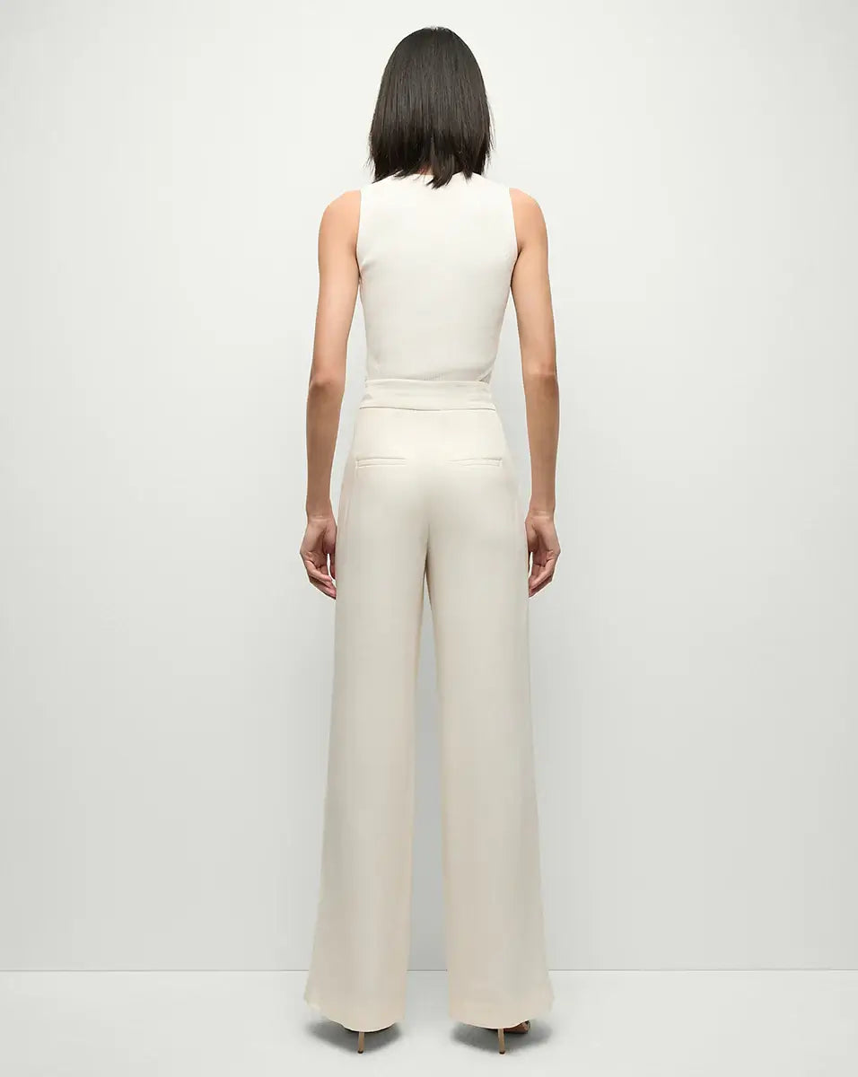 Sleeveless Crewneck Pullover