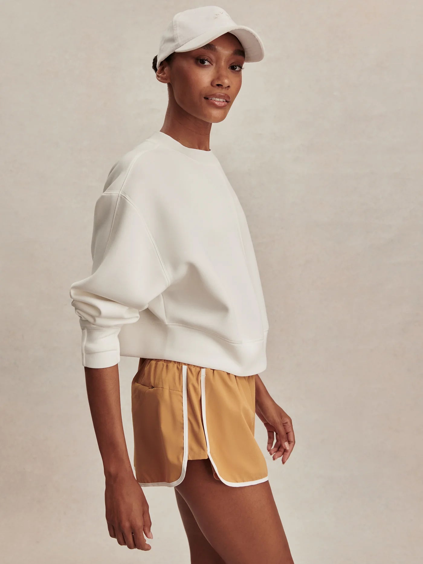 Varley Tasmin Cropped Sweat