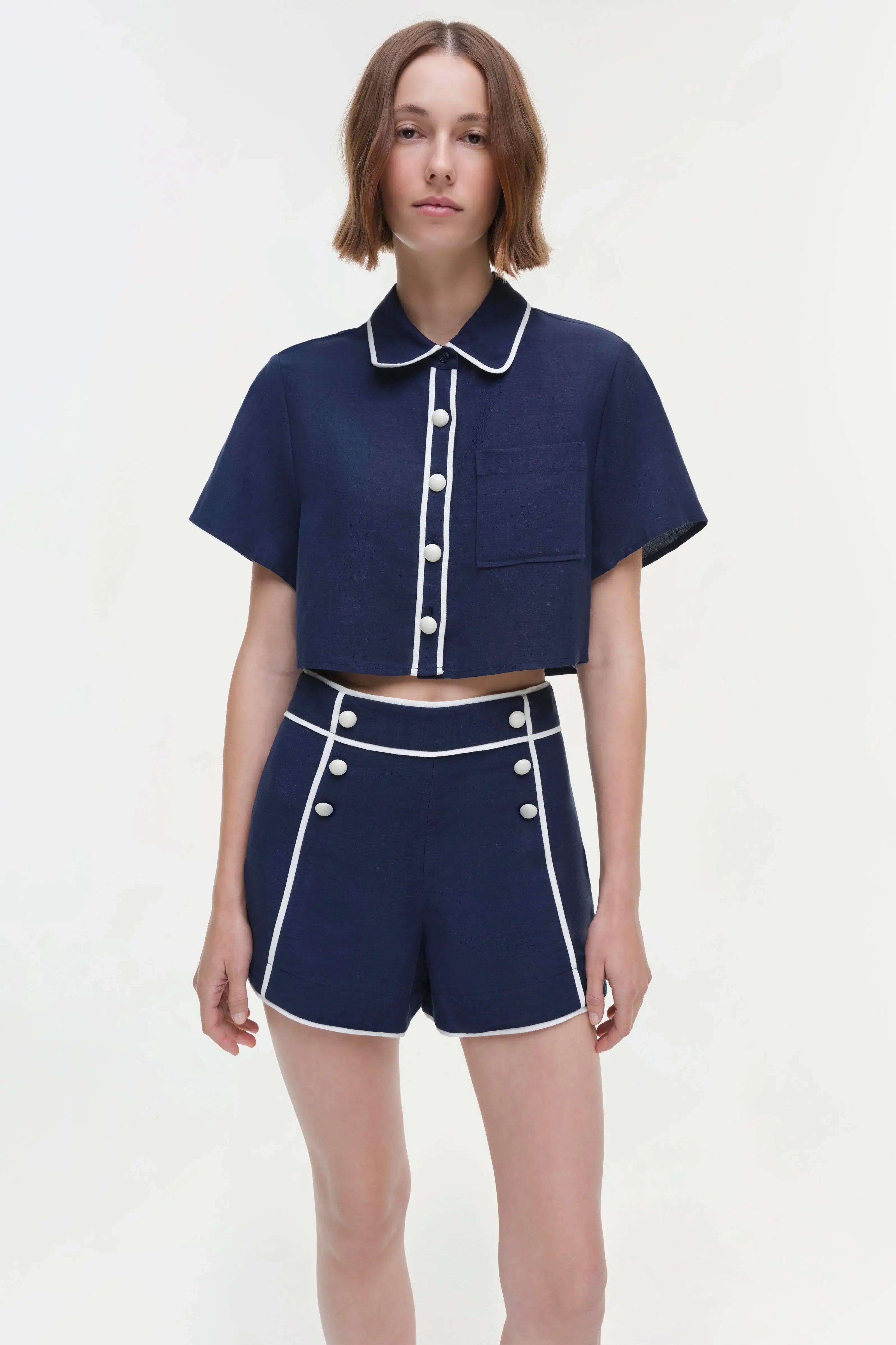 Short Sailor Front