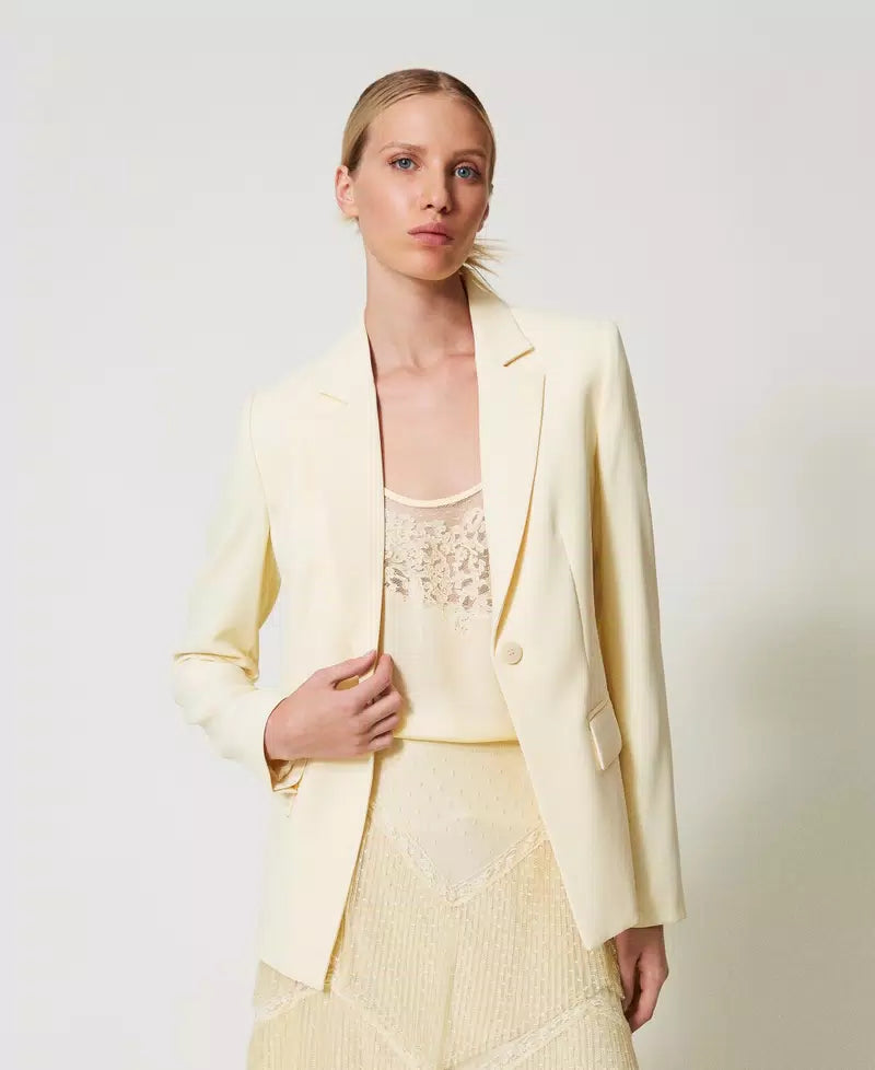 Blazer Vanilla.