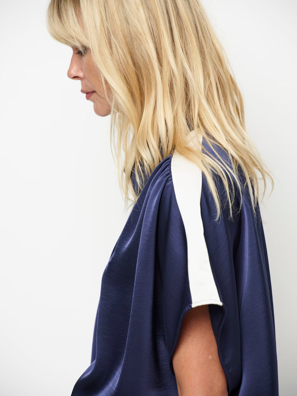 Dante Siren Tie Knot Shirt