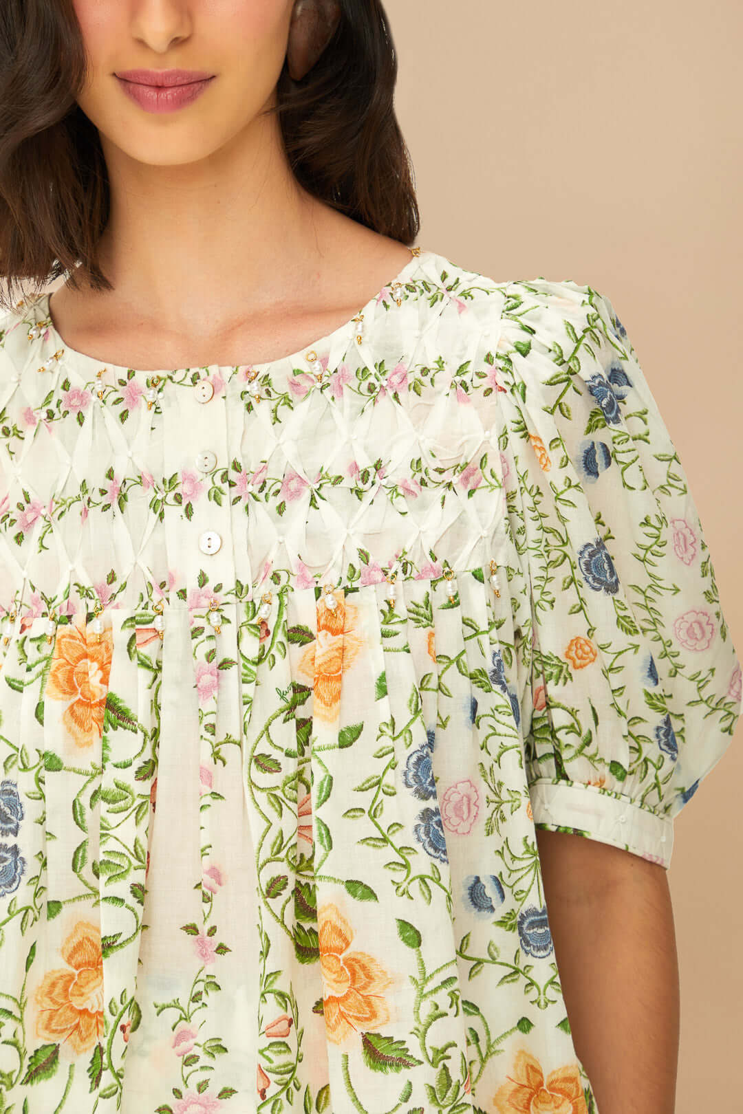 Blouse Scoop Neck