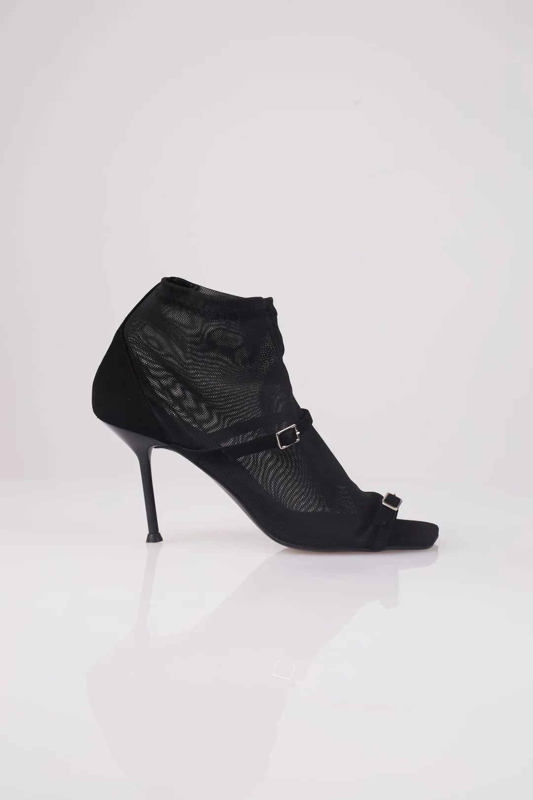 March 23 Rani Boot