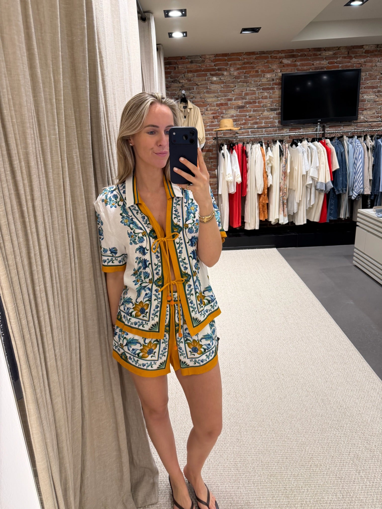 Farm Rio Shorts Flora Tile