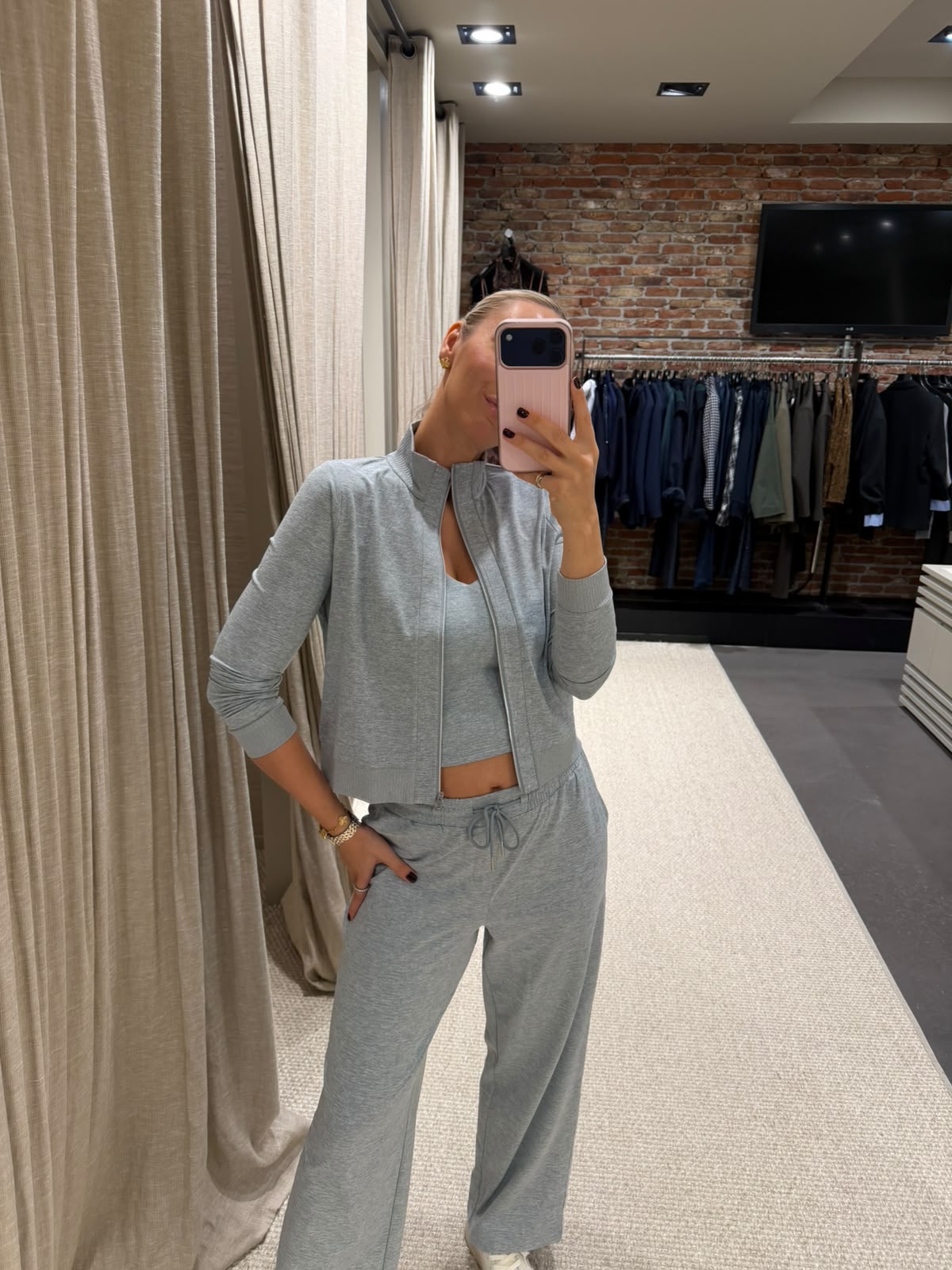 Varley Rufus Cropped Zip Through
