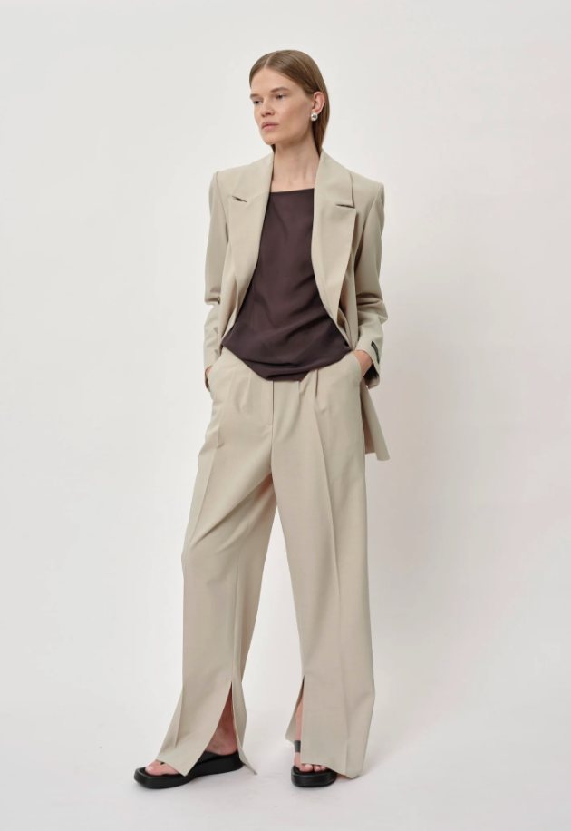 Blazer Lilith