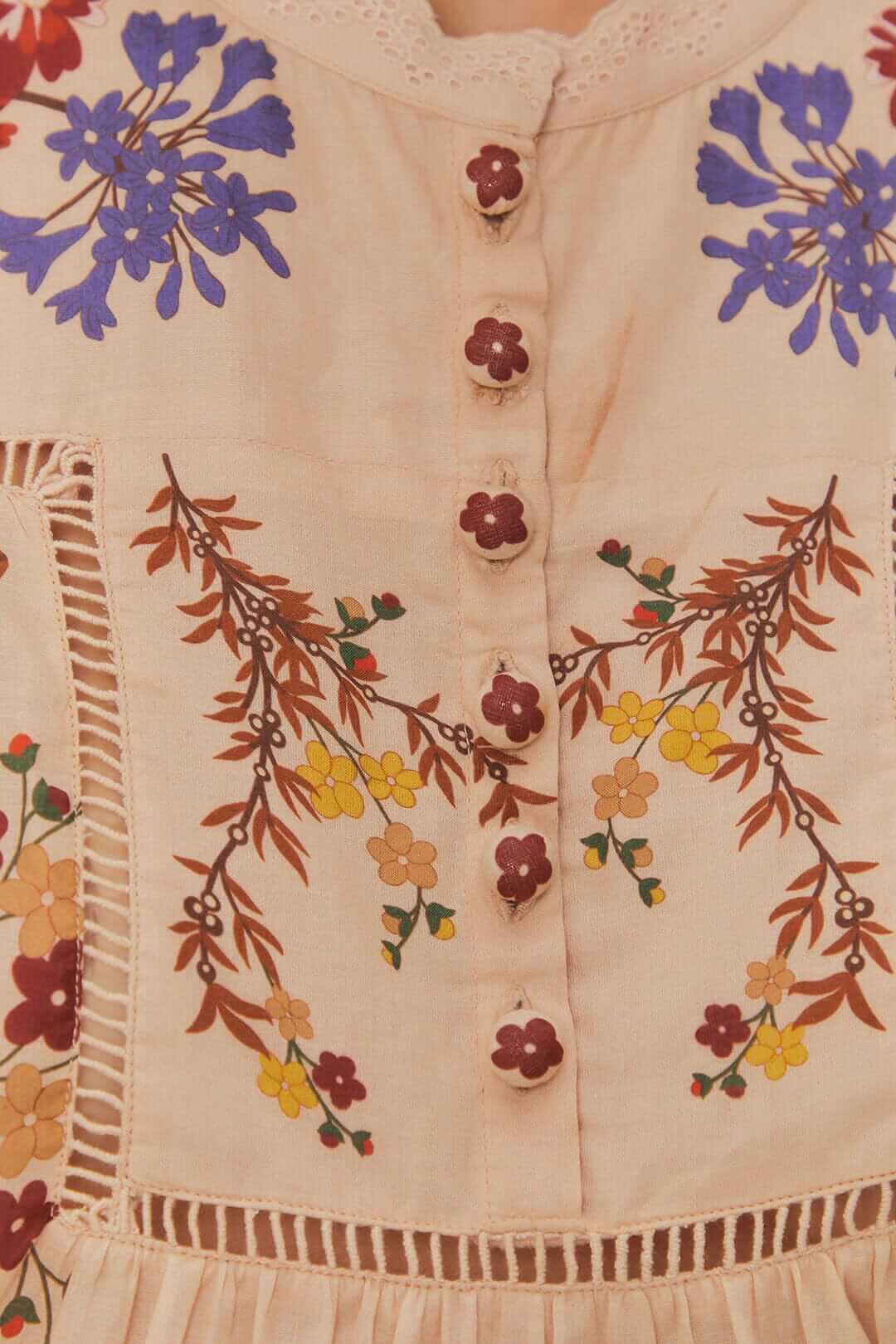 Blouse Beauty Bouquet